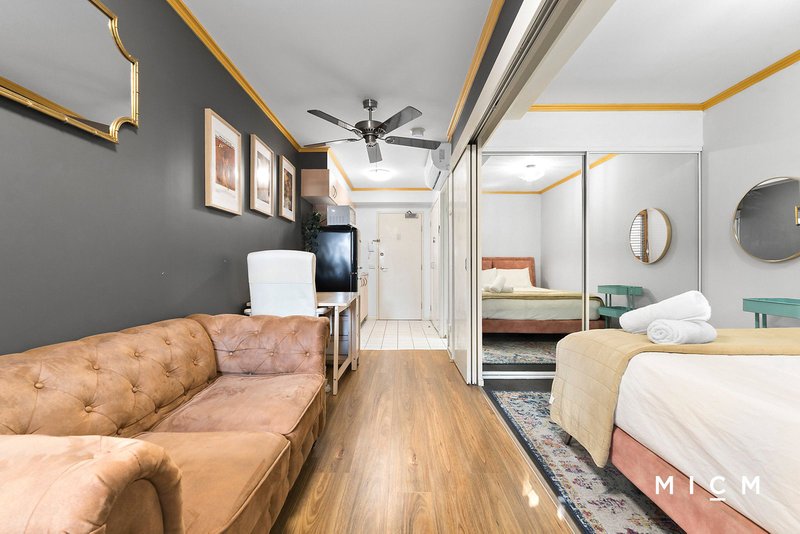 Photo - 320/118 Franklin Street, Melbourne VIC 3000 - Image 3