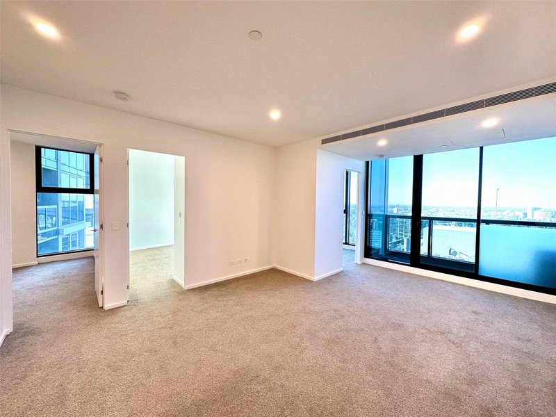 Photo - 3201/81 City Road, Southbank VIC 3006 - Image 2