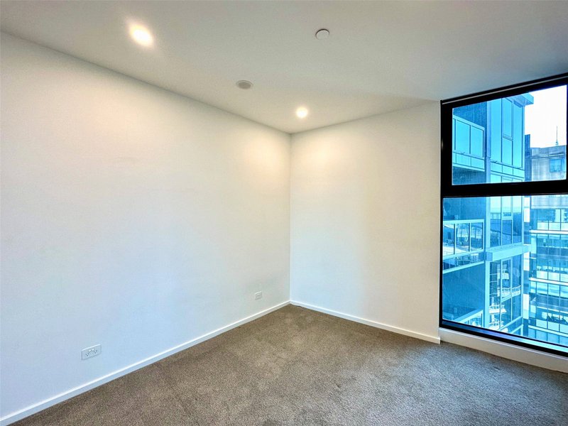 Photo - 3201/81 City Road, Southbank VIC 3006 - Image 10