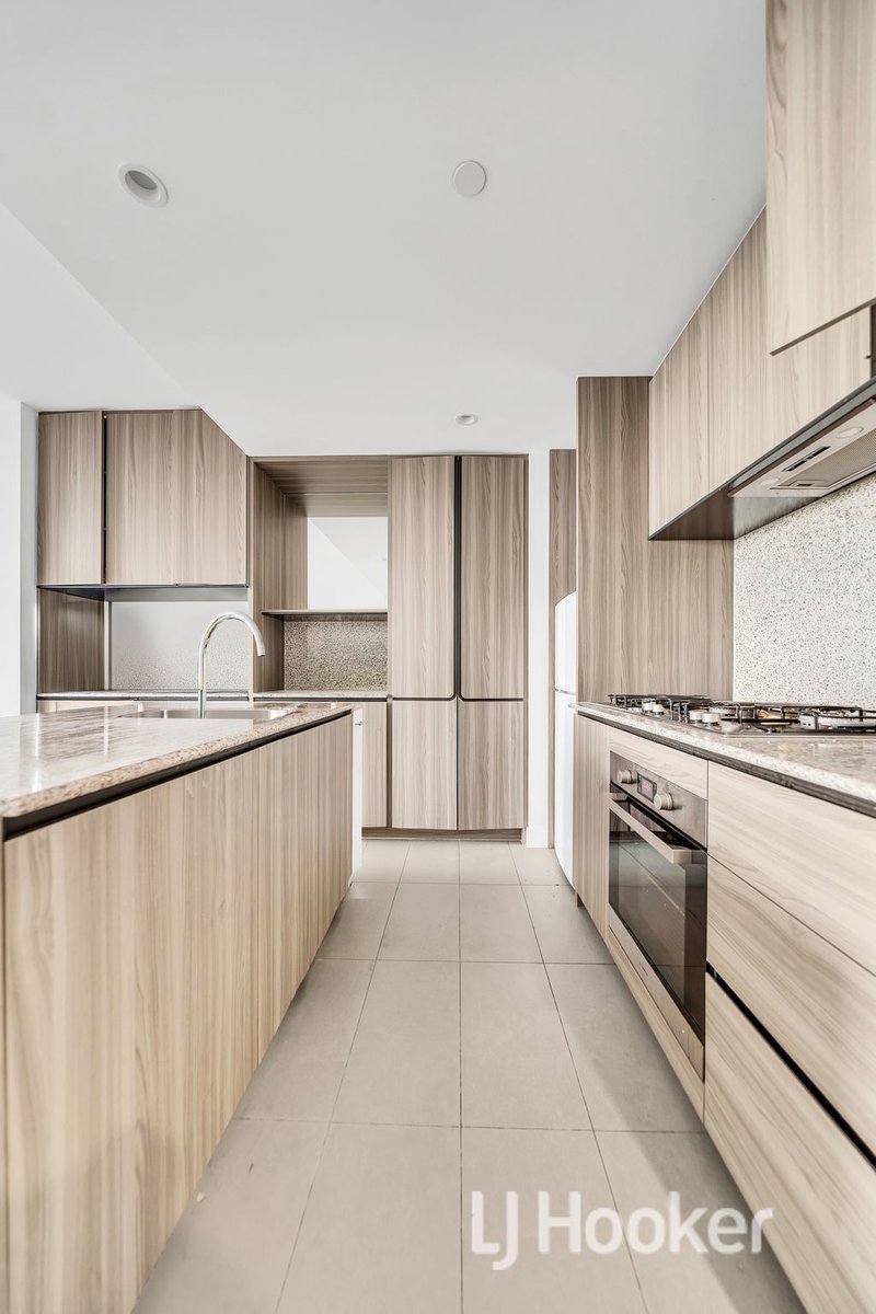 Photo - 3202/170 Victoria Street, Carlton VIC 3053 - Image 4