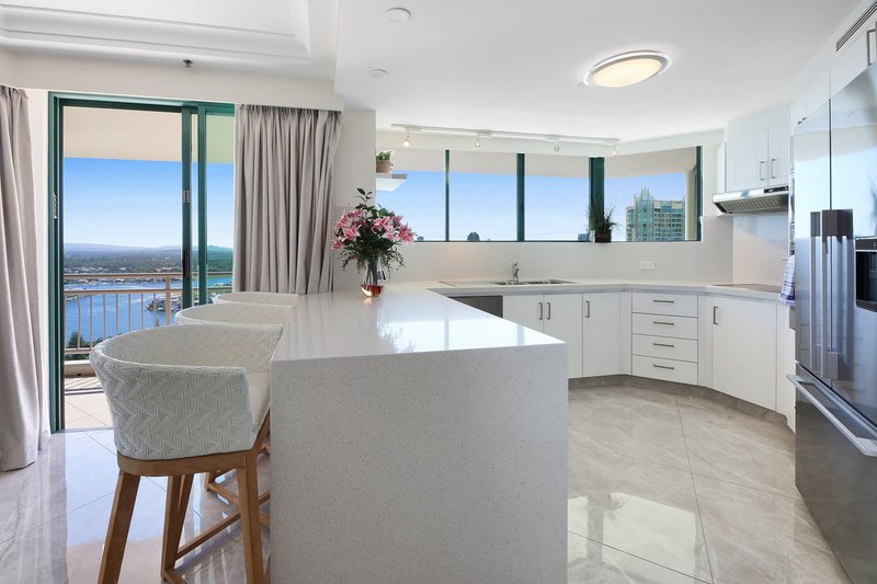 Photo - 3202/5-19 Palm Avenue, Surfers Paradise QLD 4217 - Image 10