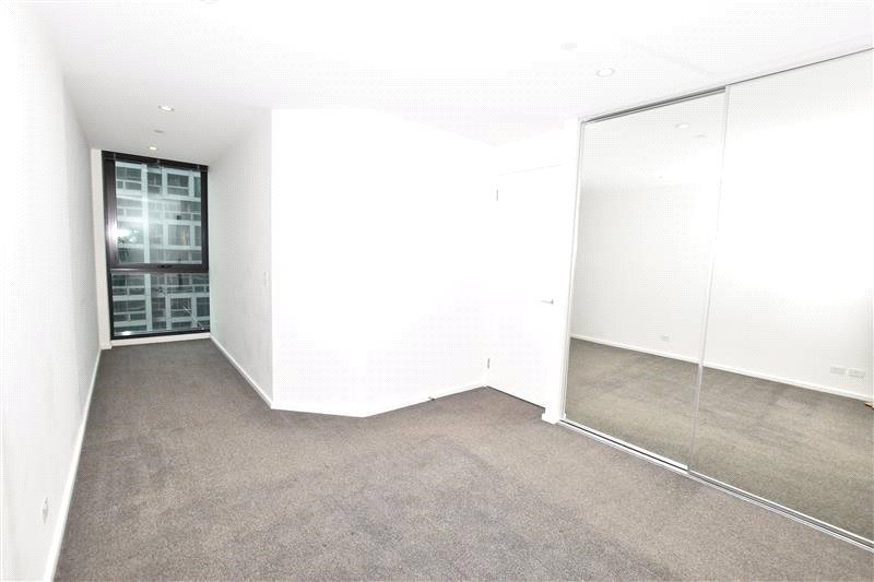 Photo - 3202/618 Lonsdale Street, Melbourne VIC 3000 - Image 3