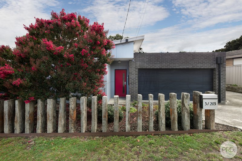 Photo - 3/203 Clissold Street, Black Hill VIC 3350 - Image 1