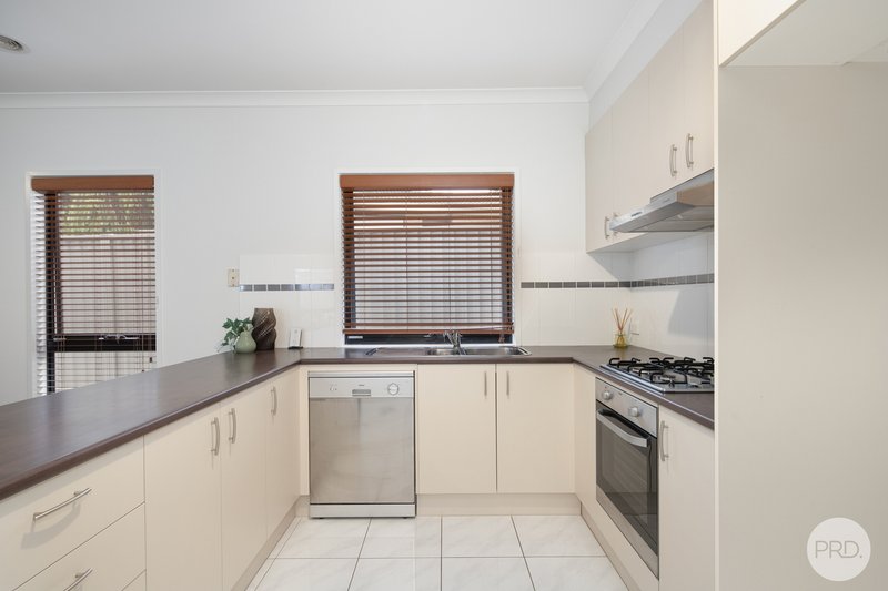 Photo - 3/203 Clissold Street, Black Hill VIC 3350 - Image 3