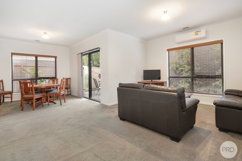 Photo - 3/203 Clissold Street, Black Hill VIC 3350 - Image 4