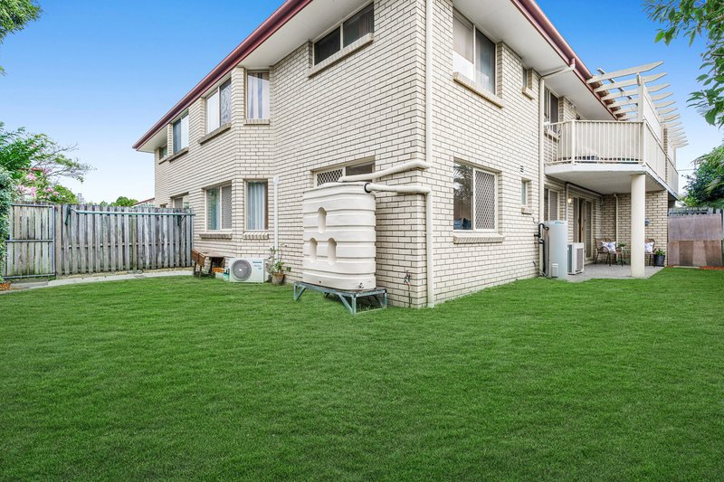 Photo - 3/2043 Wynnum Road, Wynnum West QLD 4178 - Image 6