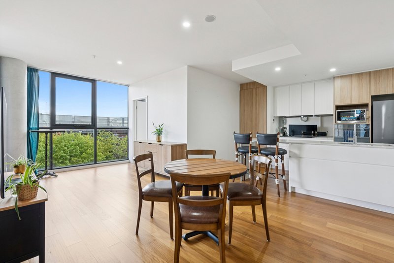 Photo - 320/45 Ainslie Avenue, Braddon ACT 2612 - Image 1