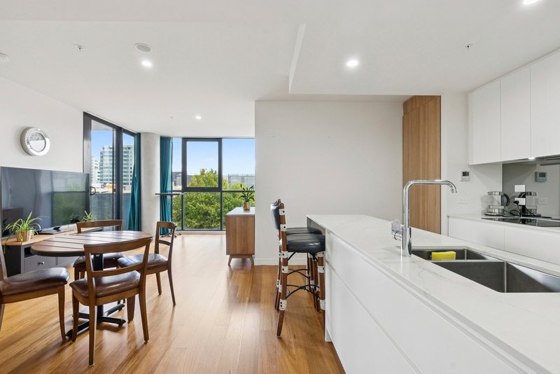 Photo - 320/45 Ainslie Avenue, Braddon ACT 2612 - Image 3