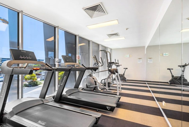 Photo - 3205/3 Emporio Place, Maroochydore QLD 4558 - Image 16