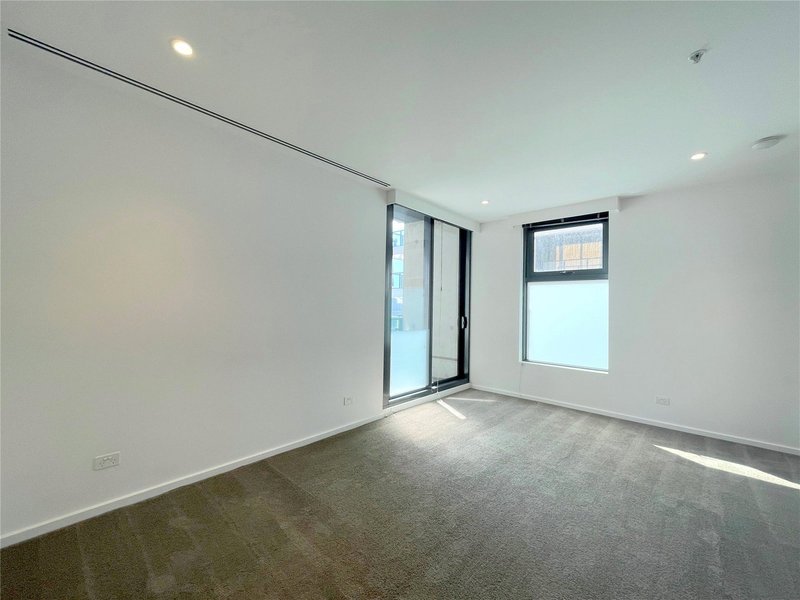 Photo - 3207/151 City Road, Southbank VIC 3006 - Image 3