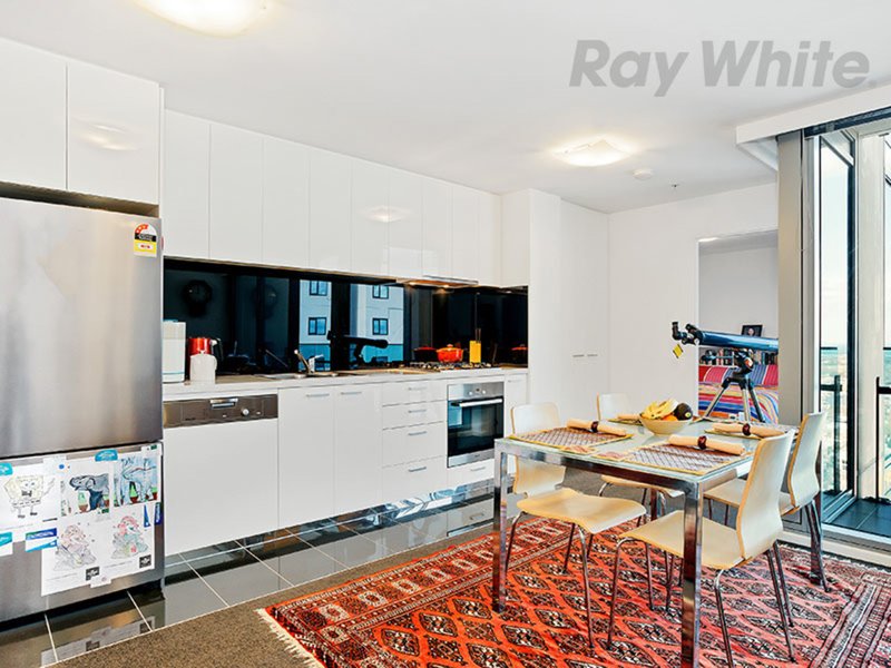 Photo - 3207/241 City Road, Southbank VIC 3006 - Image 2