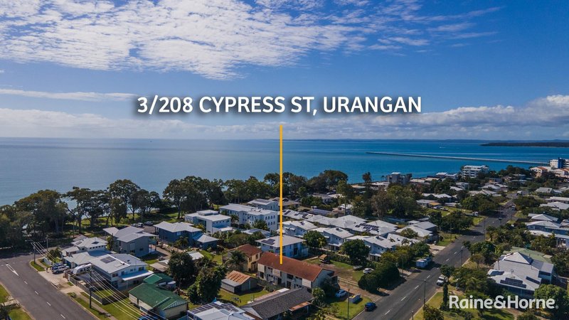 Photo - 3/208 Cypress Street, Urangan QLD 4655 - Image 2