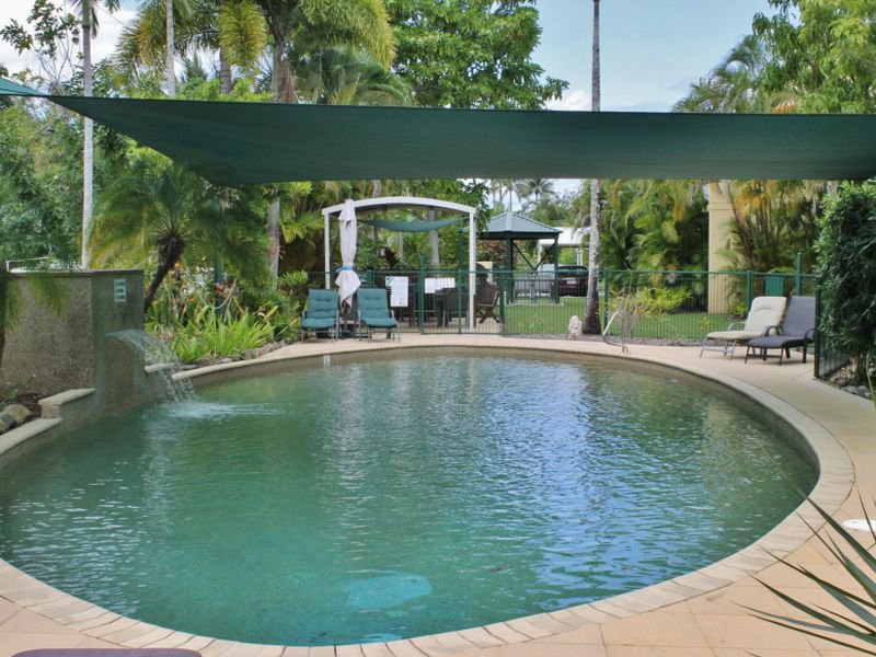 Photo - 32/1-19 Poinciana Street, Holloways Beach QLD 4878 - Image 3