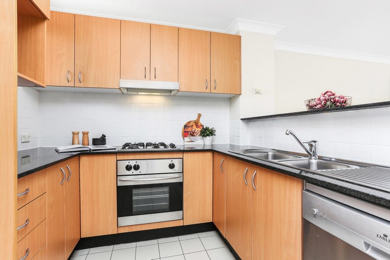 Photo - 3/21-23 Norton Street, Leichhardt NSW 2040 - Image 3