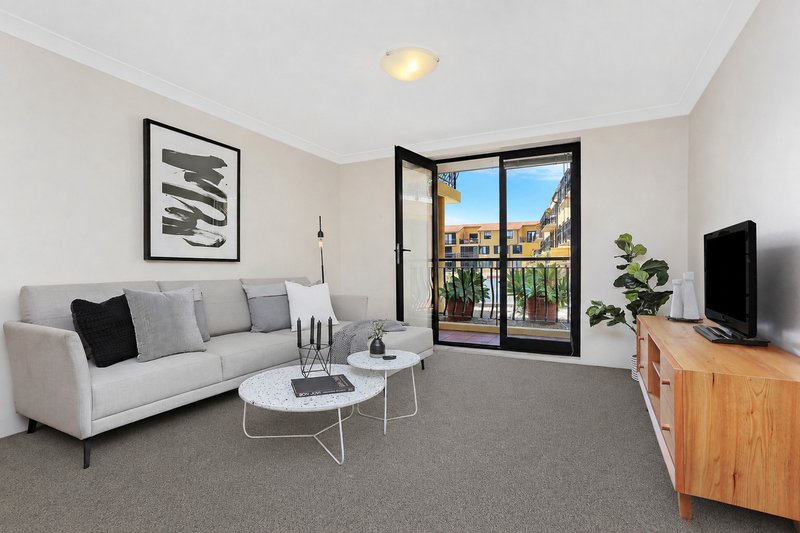 Photo - 3/21-23 Norton Street, Leichhardt NSW 2040 - Image 1