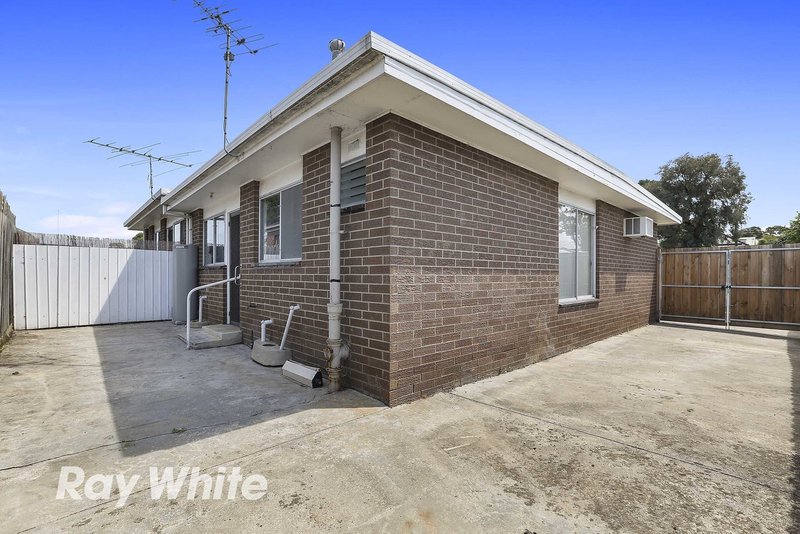 Photo - 3/21 Calvert Street, Hamlyn Heights VIC 3215 - Image 7