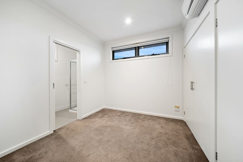 Photo - 3/21 Coane Street, Oakleigh East VIC 3166 - Image 8