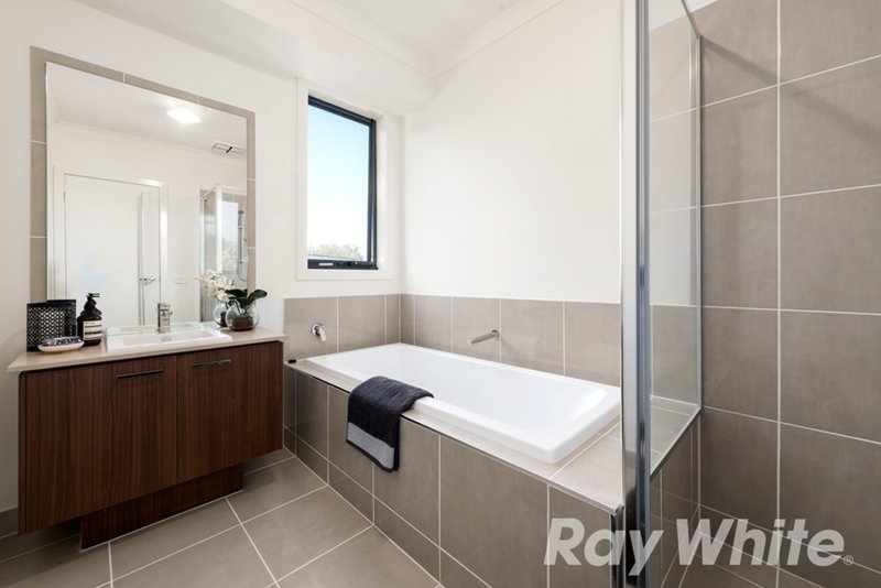 Photo - 3/21 Dudley Street, Mitcham VIC 3132 - Image 6