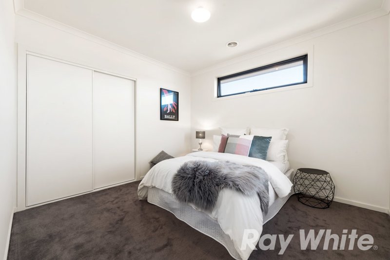 Photo - 3/21 Dudley Street, Mitcham VIC 3132 - Image 7