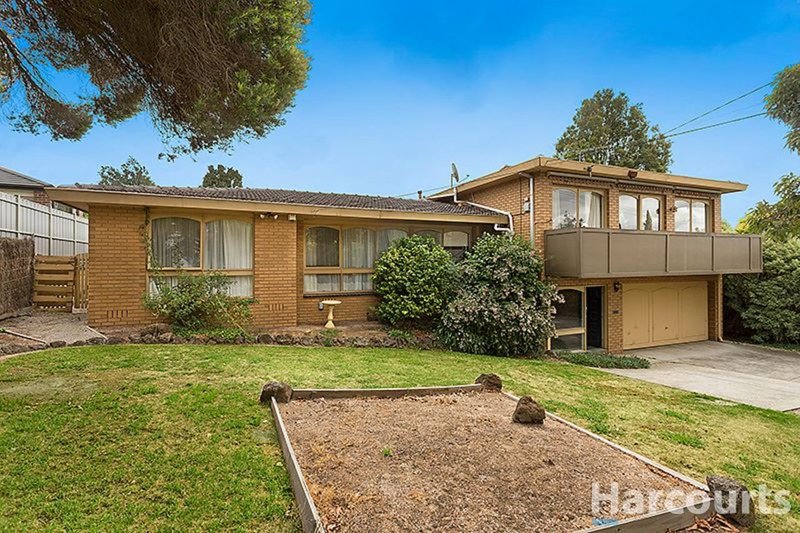 321 Gallaghers Road, Glen Waverley VIC 3150