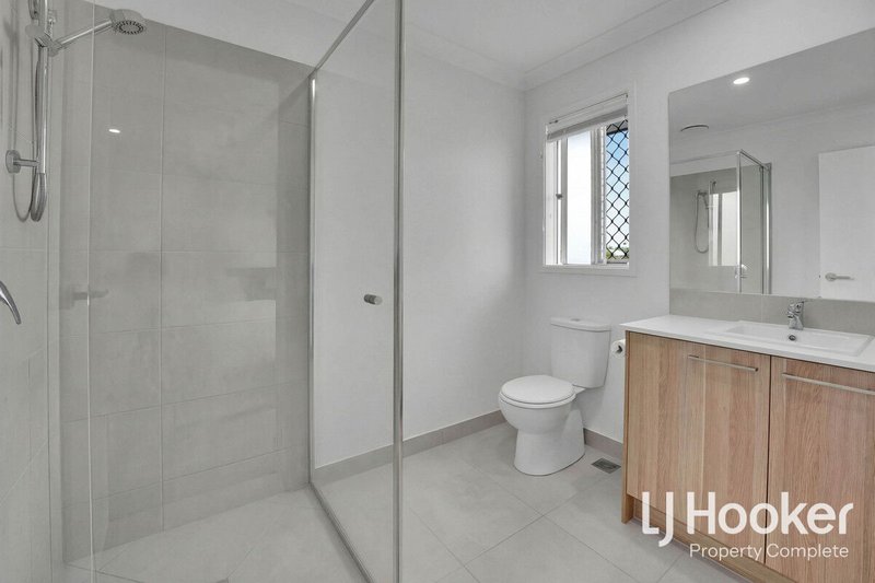 Photo - 3/21 Gold Avenue, Yarrabilba QLD 4207 - Image 6