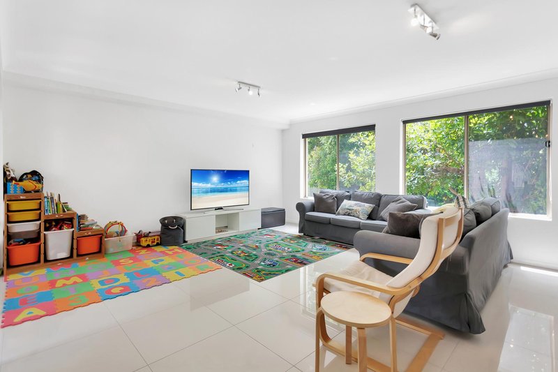 3/21 Harley Street, Labrador QLD 4215