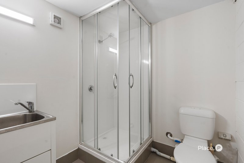 Photo - 3/21 Jane Street, Arana Hills QLD 4054 - Image 7
