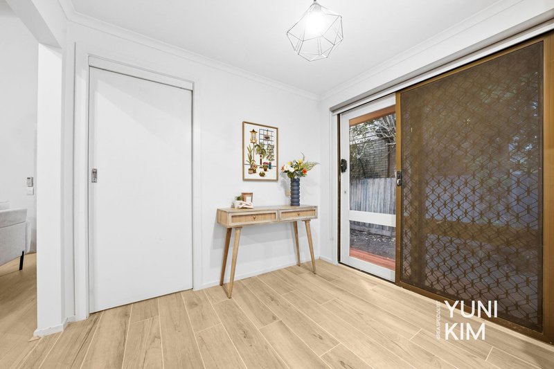 Photo - 3/21 Quaintance Street, Mount Waverley VIC 3149 - Image 14