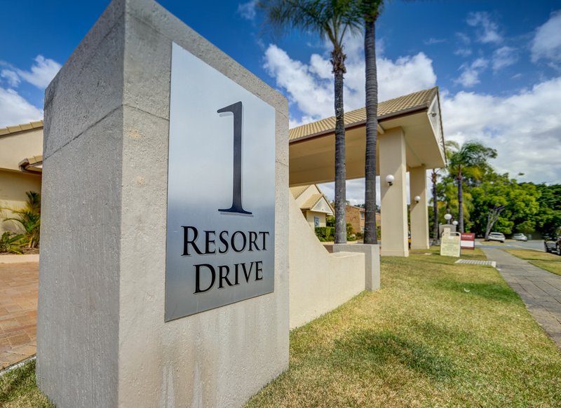 Photo - 32/1 Resort Drive, Robina QLD 4226 - Image 14