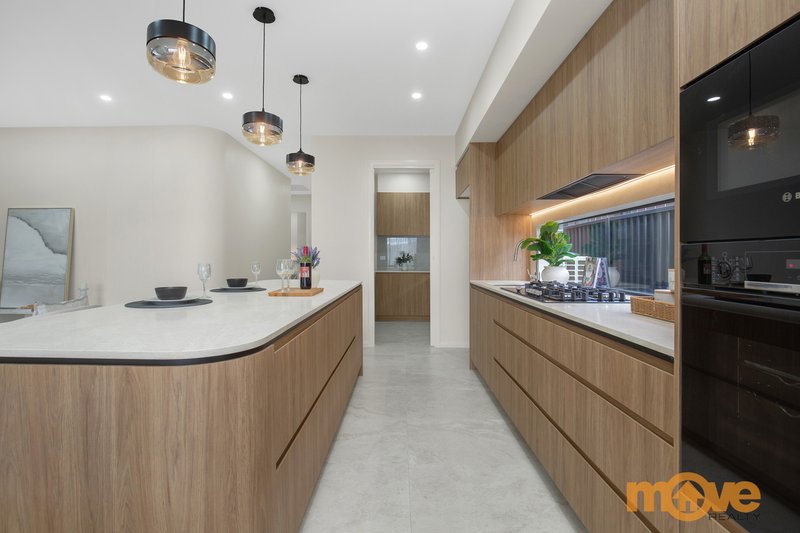 Photo - 321 Thirteenth Avenue, Austral NSW 2179 - Image 4