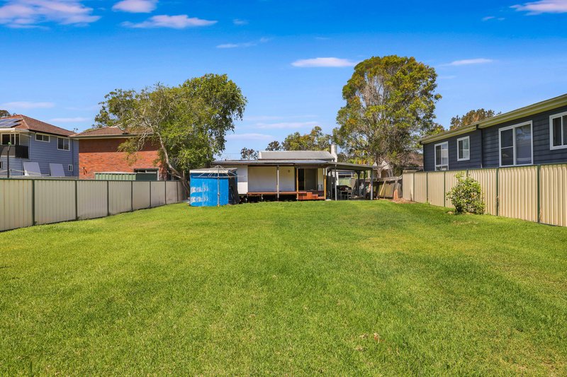 Photo - 321 Tuggerawong Road, Tuggerawong NSW 2259 - Image 8