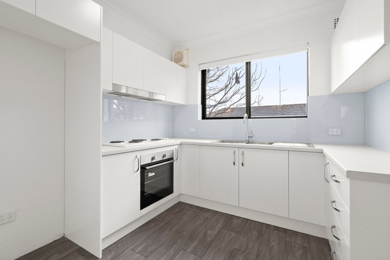 Photo - 3/21 Victoria Avenue, Penshurst NSW 2222 - Image 4