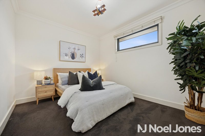 Photo - 3/21 Westfield Drive, Doncaster VIC 3108 - Image 9