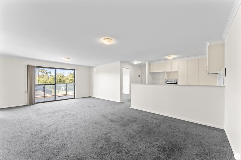 Photo - 3/21 Wiseman Street, Macquarie ACT 2614 - Image 3
