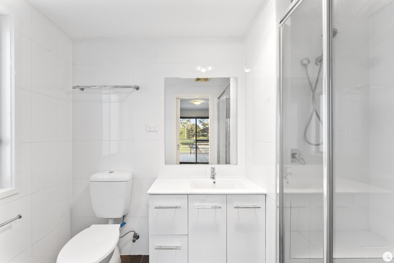 Photo - 3/21 Wiseman Street, Macquarie ACT 2614 - Image 11