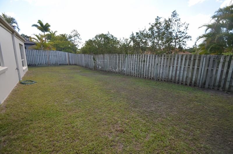 Photo - 32/107-111 Arundel Drive, Arundel QLD 4214 - Image 15