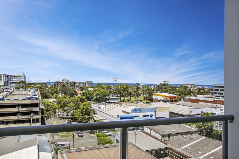 Photo - 32/11 Atchison Street, Wollongong NSW 2500 - Image 6