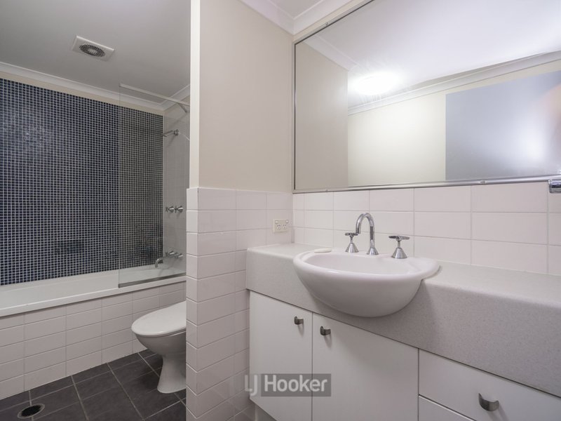 Photo - 32/11 Kitchener Street, Coorparoo QLD 4151 - Image 10