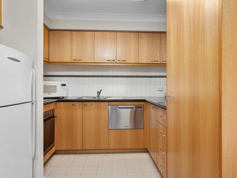 Photo - 32/128 Mounts Bay Road, Perth WA 6000 - Image 3