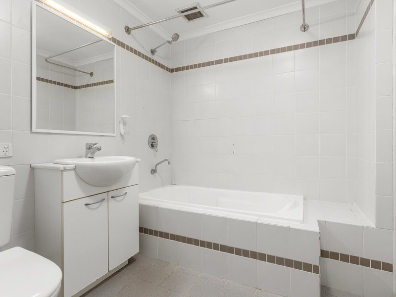 Photo - 32/128 Mounts Bay Road, Perth WA 6000 - Image 7
