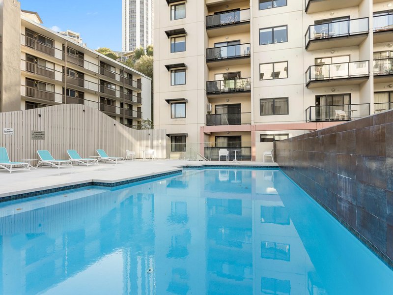 Photo - 32/128 Mounts Bay Road, Perth WA 6000 - Image 11