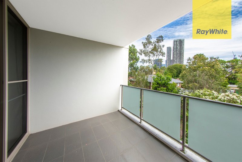 Photo - 3213/1A Morton Street, Parramatta NSW 2150 - Image 2