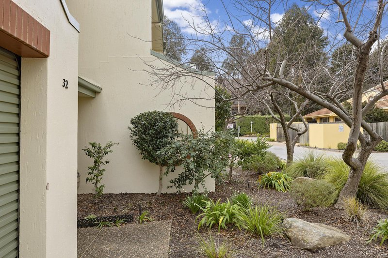 Photo - 32/14 Federal Highway, Watson ACT 2602 - Image 4