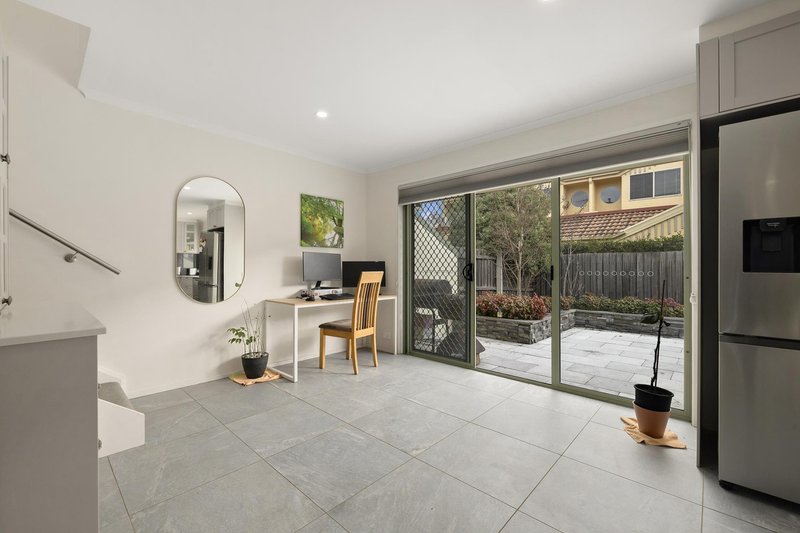 Photo - 32/14 Federal Highway, Watson ACT 2602 - Image 8