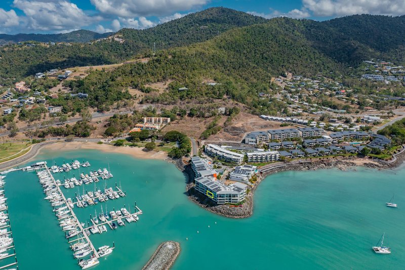 Photo - 32/144 Shingley Drive, Airlie Beach QLD 4802 - Image 23