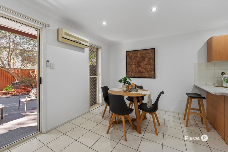 Photo - 3/215 Creek Road, Mount Gravatt East QLD 4122 - Image 5