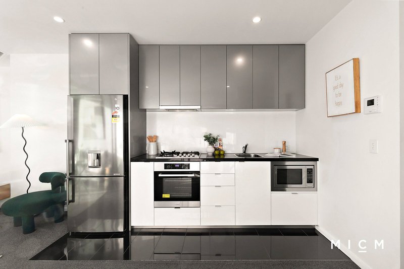 Photo - 3215/151 City Road, Southbank VIC 3006 - Image 5