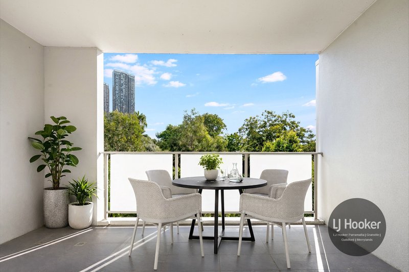 Photo - 3215/1A Morton Street, Parramatta NSW 2150 - Image 9