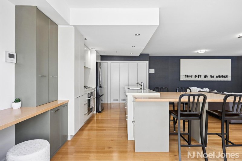 Photo - 3/216 Belmore Road, Balwyn VIC 3103 - Image 4