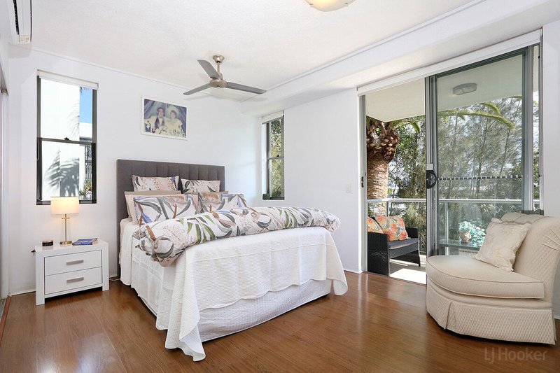 Photo - 321/66 Sickle Avenue, Hope Island QLD 4212 - Image 6